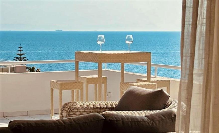 Sea, La Vie Daire Saronida Dış mekan fotoğraf